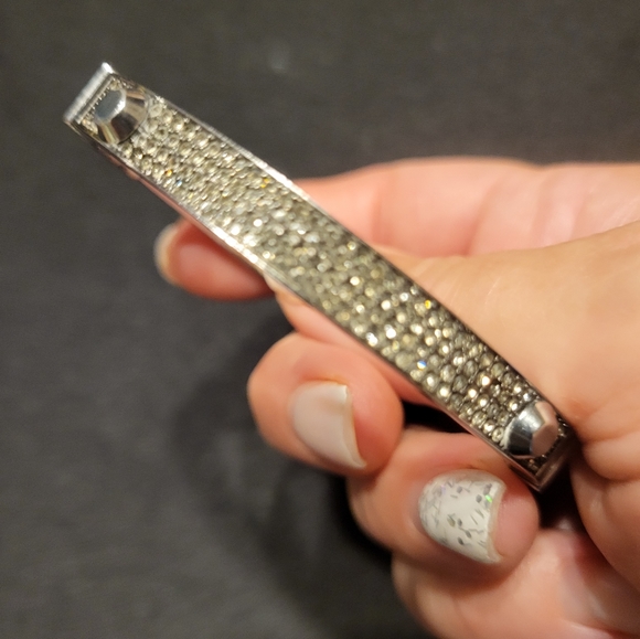 GORGEOUS BLACK RHINESTONE MICHAEL KORS BRACELET - Picture 6 of 7